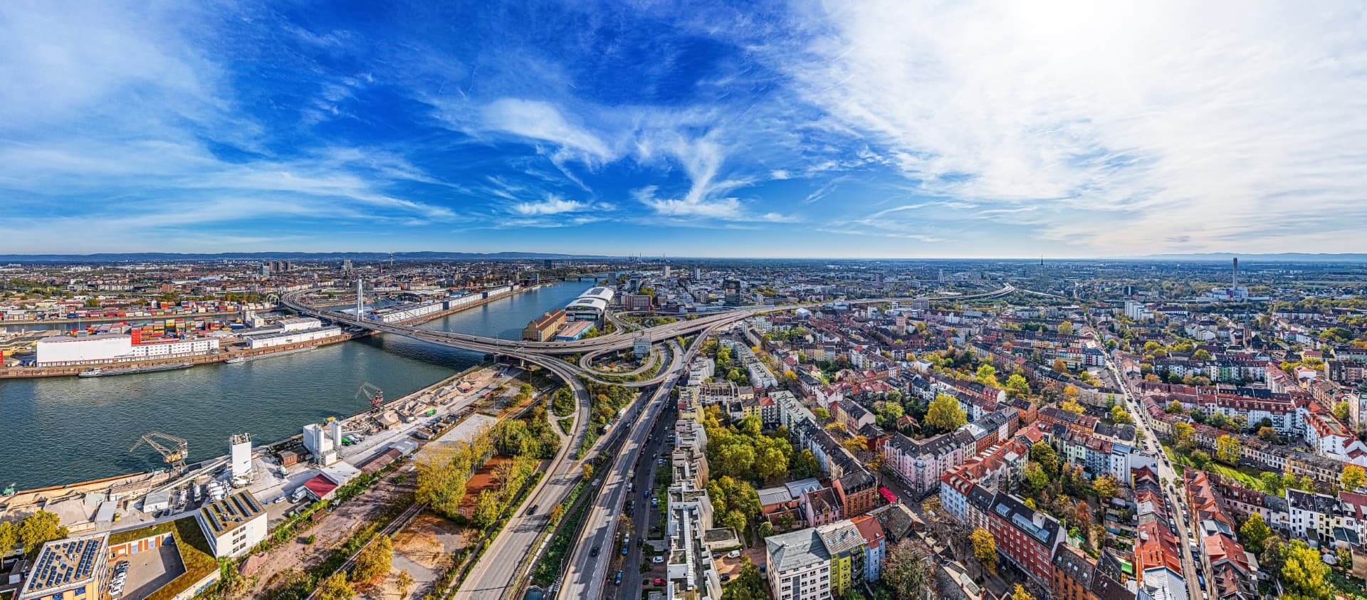 Stadtansicht von Ludwigshafen am Rhein